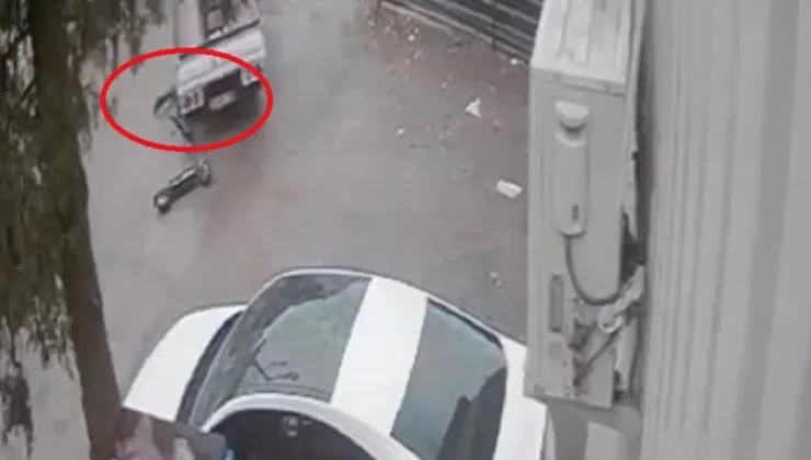 Kamyonetin altında kalan skuter sürücüsü öldü