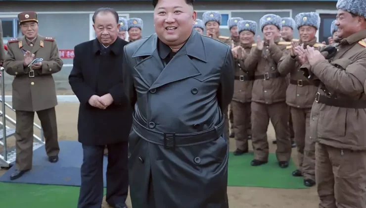 Kim Jong Un’un aşırı kilo aldığı dikkatlerden kaçmadı