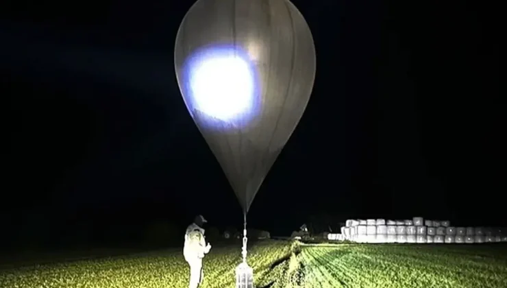 Komşu ülkeden gelen dev balonlar Litvanya’ya OHAL ilan ettirdi