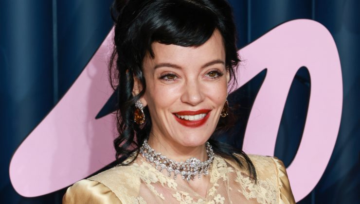 Lily Allen, alışveriş bağımlılığı nedeniyle terapi aldığını itiraf etti