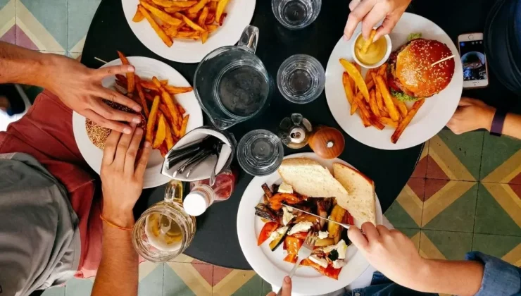 Maliyet Düşürme Çabası ve Hijyen İhlalleri Gıda Zehirlenmesi Vakalarını Artırdı