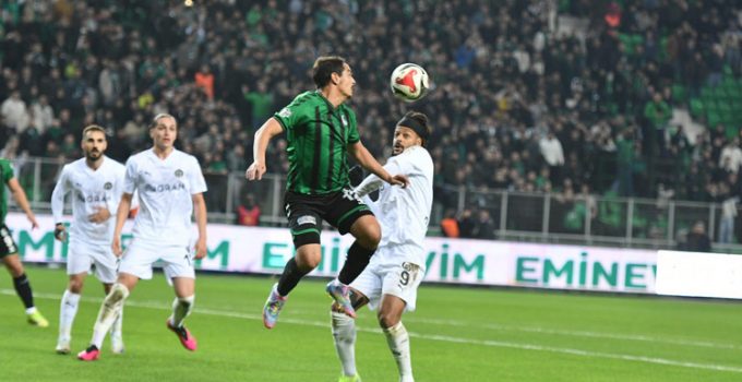 Manisa FK, Sakarya’da 2 golle kazandı!