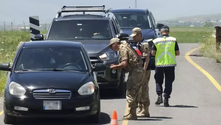 Önce ceza yazdılar, şehit babası olduğunu öğrenince kendi ceplerinden ödediler