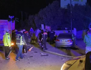 Osmaniye’de üç araç çarpıştı: Ölü ve yaralılar var