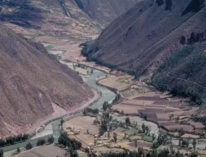 Peru’da heyelan sonucu 2 tekne battı: 12 ölü, 57 kayıp