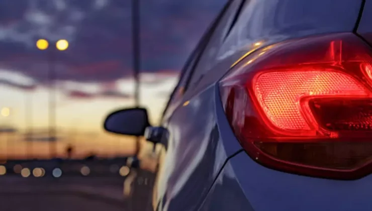 Porsche sahipleri şaşkın: Araçlar aniden kendini kilitliyor!