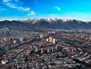 Tahran’da hava kirliği alarmı, eğitim ve kamu hizmetleri durdu