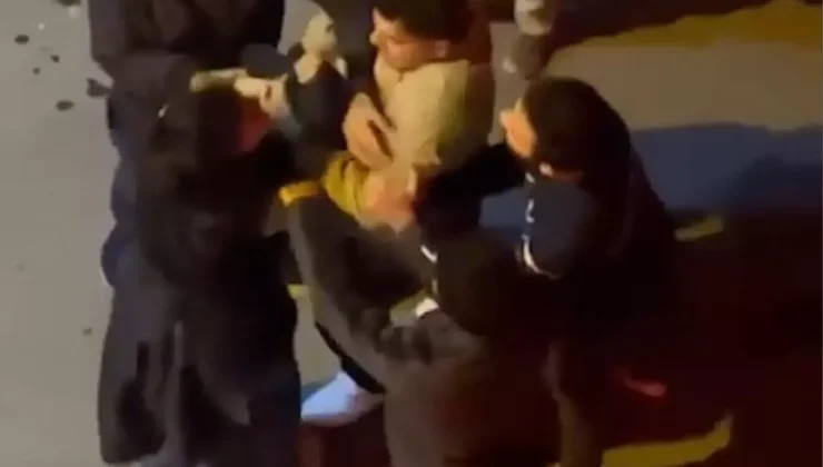 Taksici ile kadınların kavgası kamerada