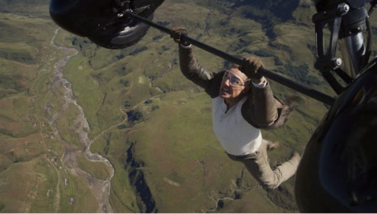 Tom Cruise ‘Görevimiz Tehlike’deki başrolünü söke söke aldı