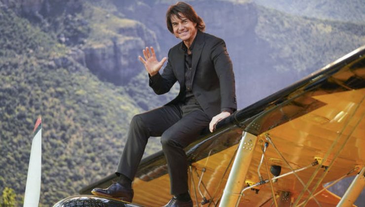 Tom Cruise’un uzayda çekeceği ilk film, Trump’a takıldı