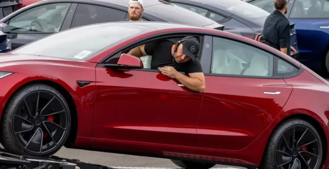 Türkiye’de de yok satan araçta hayati risk! 179 bin otomobil inceleniyor