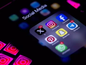 15 yaş altına internet düzenlemesi geliyor! Bakan Göktaş tarih verdi