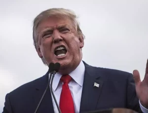 ABD Başkanı Donald Trump: Ben kralım, bana yılın satışma danışmanı ödülü verdiler