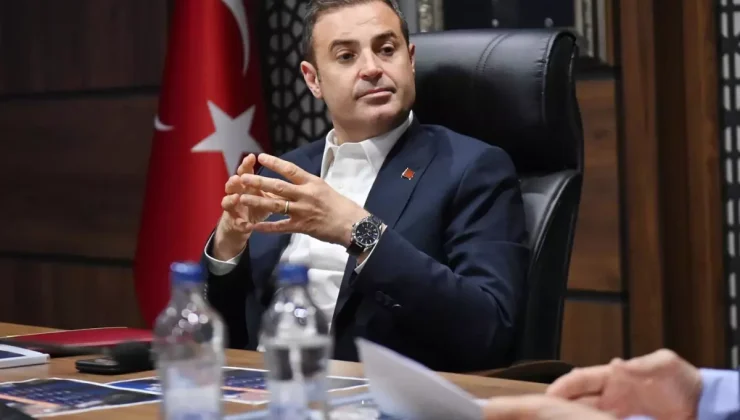 Ahmet Akın, AK Parti’ye mi geçecek? Umre dönüşü saat verip çağrıda bulundu