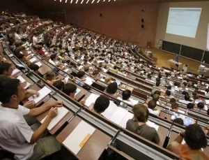 Cumhurbaşkanı Erdoğan’dan müjde! KYK ve burs miktarlarına zam yapıldı