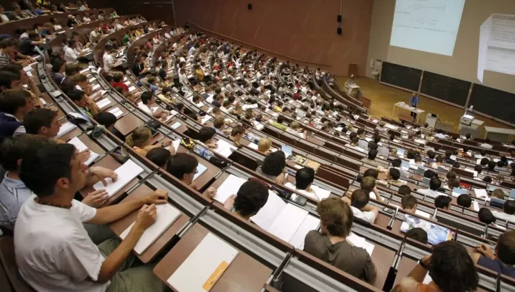 Cumhurbaşkanı Erdoğan’dan müjde! KYK ve burs miktarlarına zam yapıldı