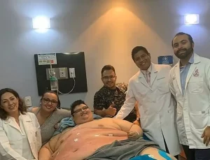 Dünyanın en obez insanı hayatını kaybetti