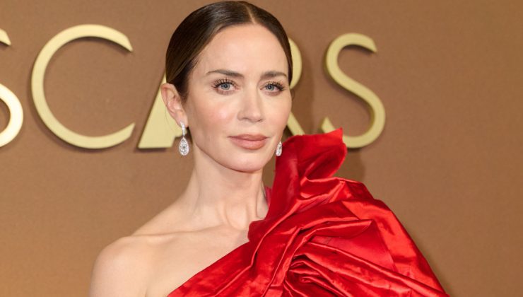 Emily Blunt: Kekemeydim, oyunculuk ulaşılmazdı