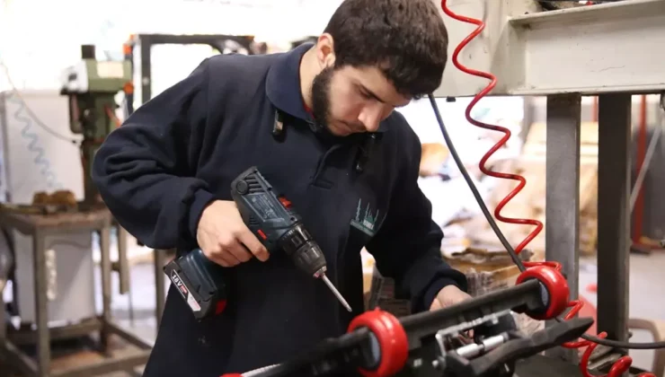 Hatay’da üretiliyor, 50 ülkeye satılıyor! Vidasına kadar yerli