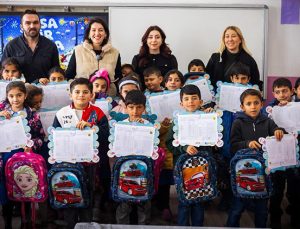 İpek Soylu’dan Kars’ta çocuklara umut olan ziyaret