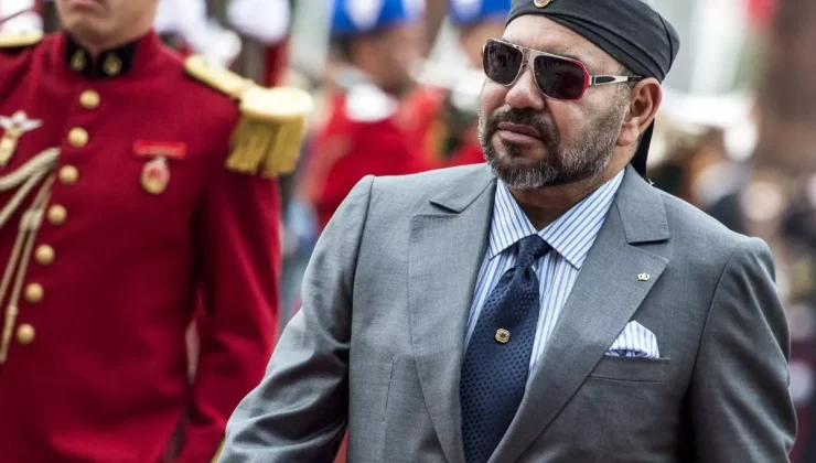 Kral 6. Muhammed, 1386 kişiyi affetti