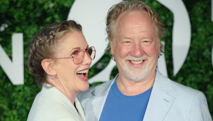 Oyuncu ve yönetmen Timothy Busfield’e çocuk istismarı suçlaması