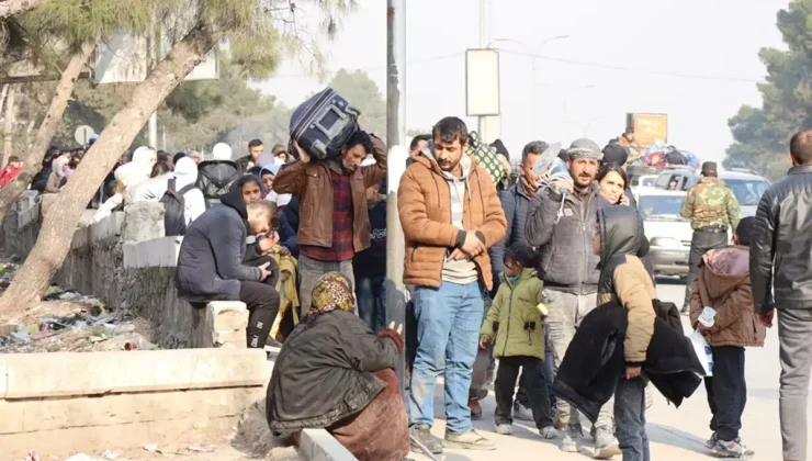 PKK/YPG, Halep’te işgal ettiği bölgelerden çıkmak isteyen sivilleri hedef alıyor