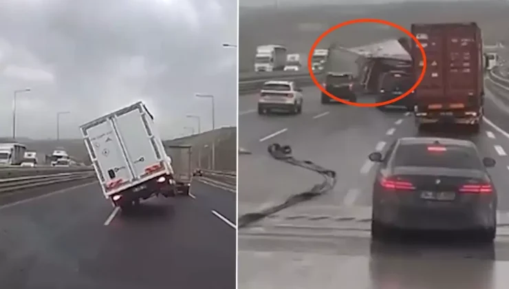 Rüzgarın şiddetine tonlarca ağırlıktaki araçlar bile dayanamadı: TIR’lar otoyolda devrildi