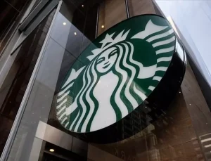 Starbucks yüzlerce mağazasını kapatma kararı aldı