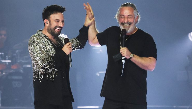 Tarkan ile Cem Yılmaz, birlikte sahneye çıktı
