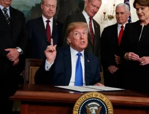 Trump’tan tehdit gibi sözler: Kimsenin bilmediği silahlarımız var