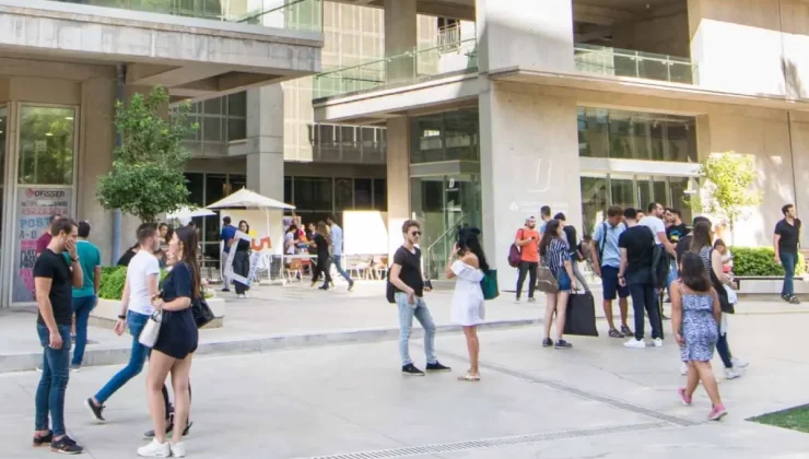 Üniversitede skandal! Kız öğrencilerin görüntülerini oylamaya açtılar