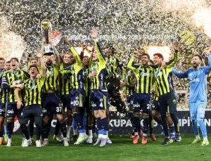 Ünlülerin Fenerbahçe bayramı