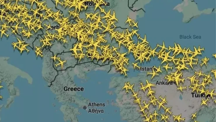 Yunanistan’da uçuşlar askıya alındı, bazı uçaklar Türkiye’ye yönlendirildi