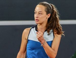 Zeynep Sönmez tarihe geçti!